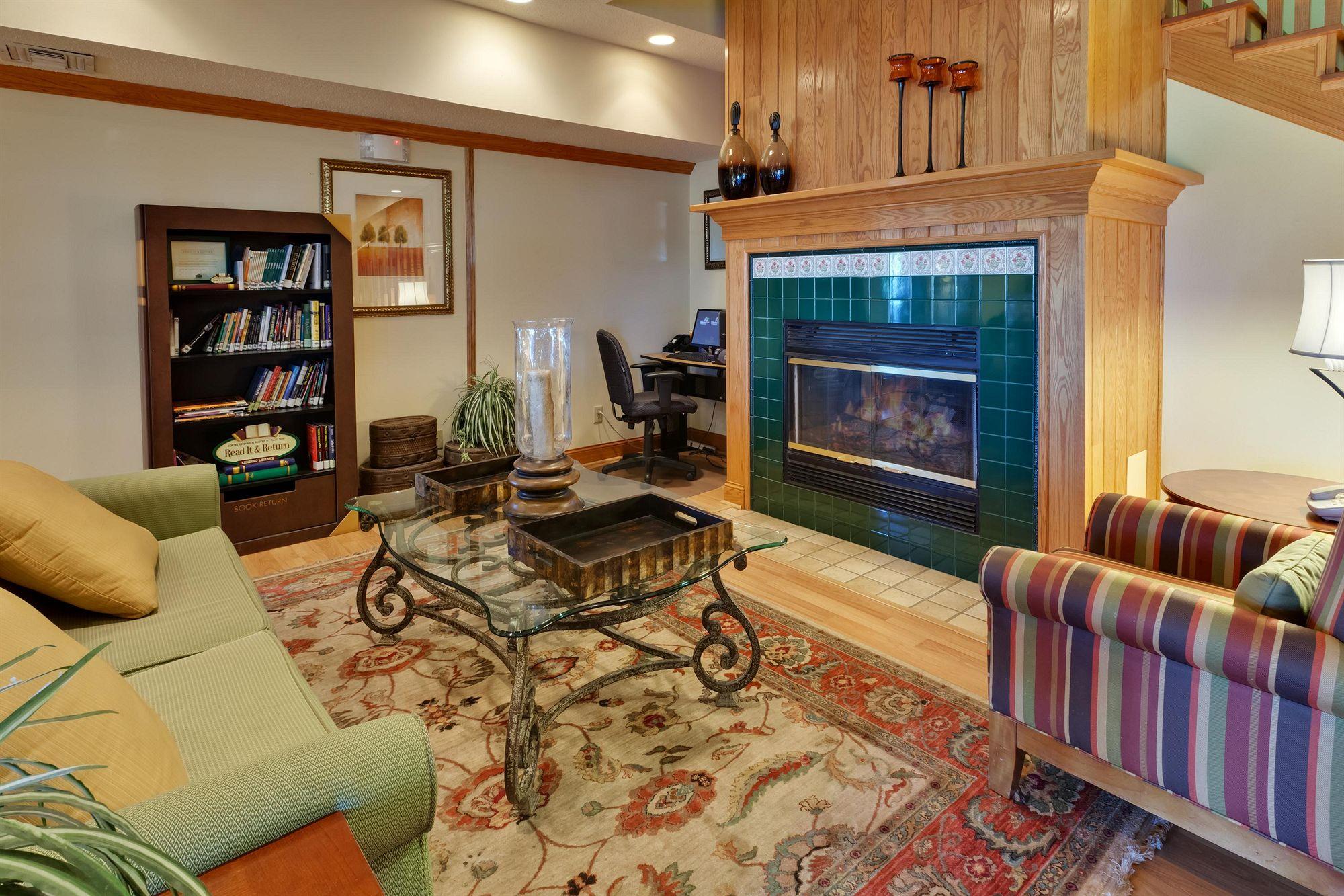 Country Inn & Suites By Radisson, Big Flats Horseheads Esterno foto